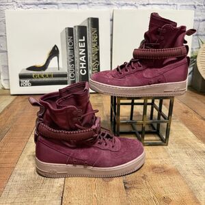 Women’s SF Air Force 1 'Vintage Wine' size 9